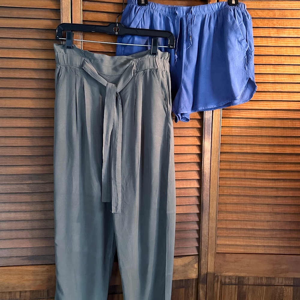 Primark Purple Elastic Waist Shorts w/Pockets & Ambiance Apparel Green Pants